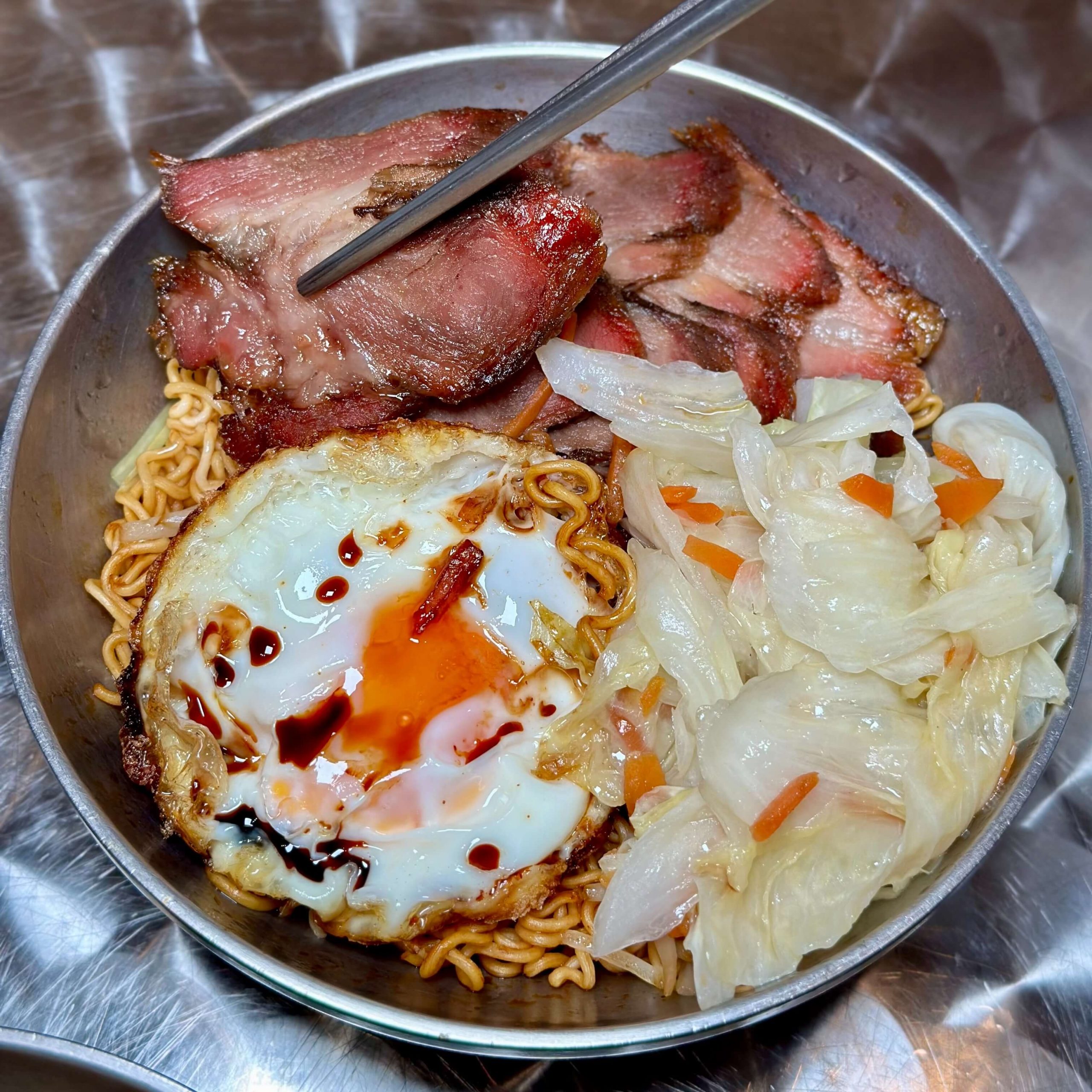 青亭點水茶餐廳