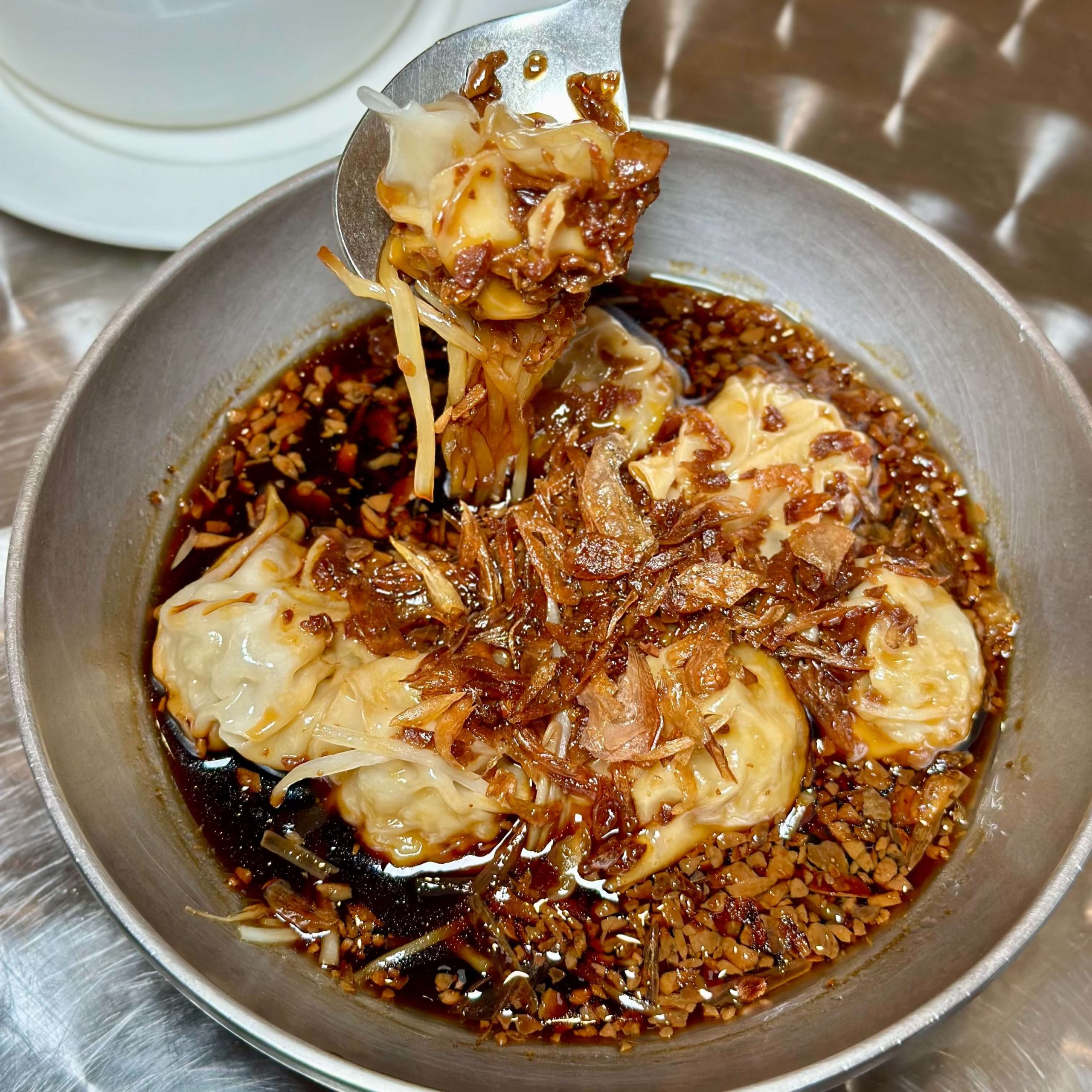 青亭點水茶餐廳