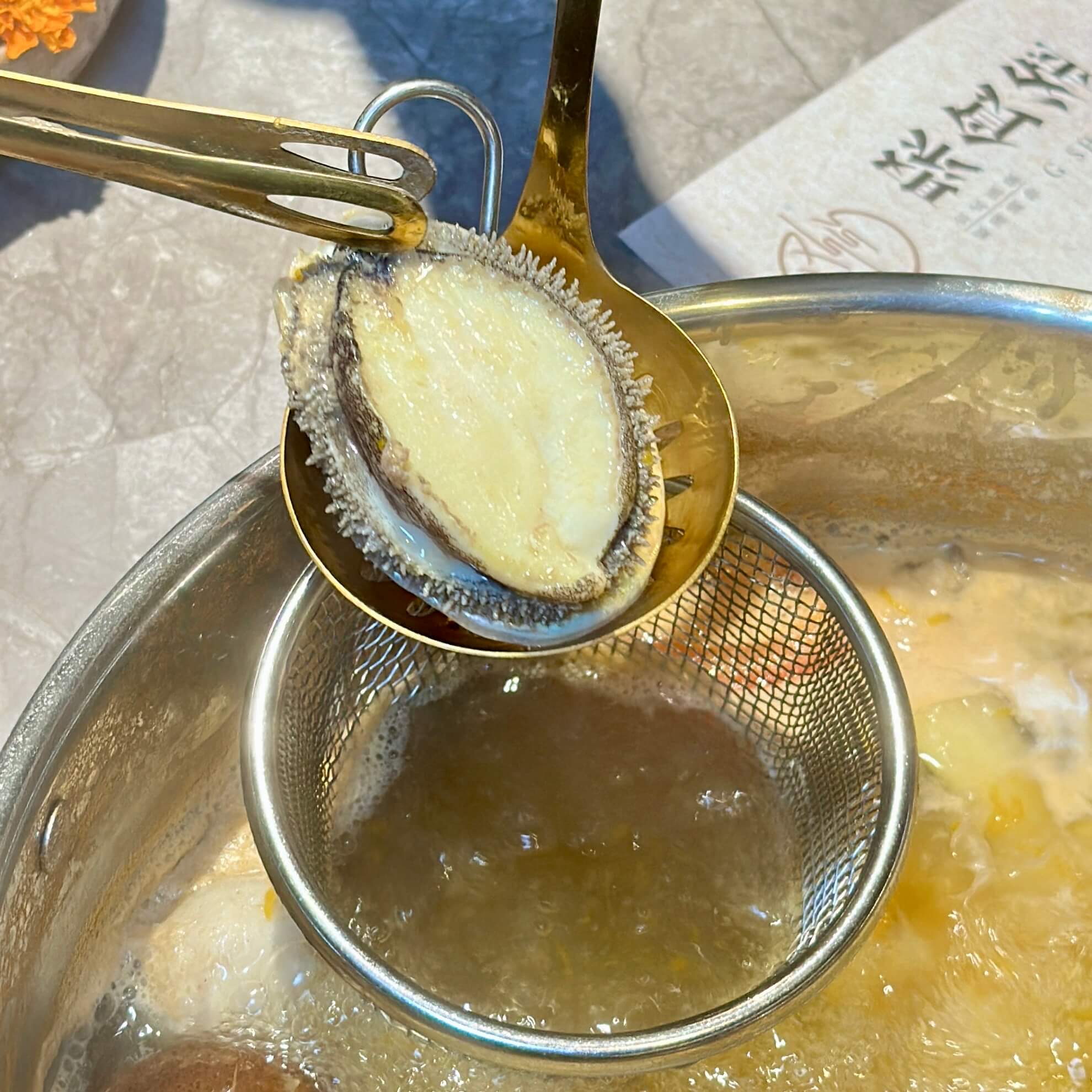 聚食釜台式頂級蝦湯鍋物