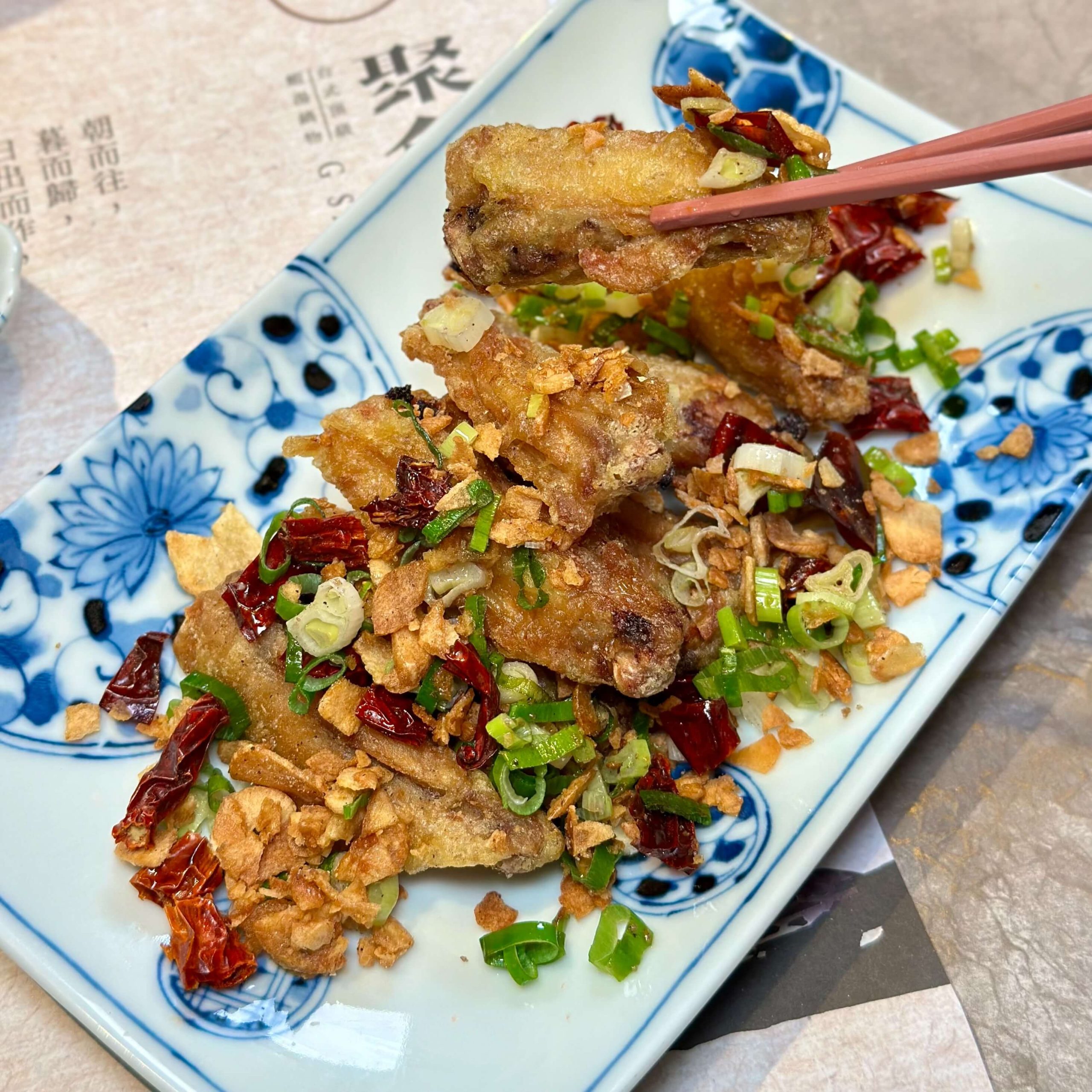 聚食釜台式頂級蝦湯鍋物