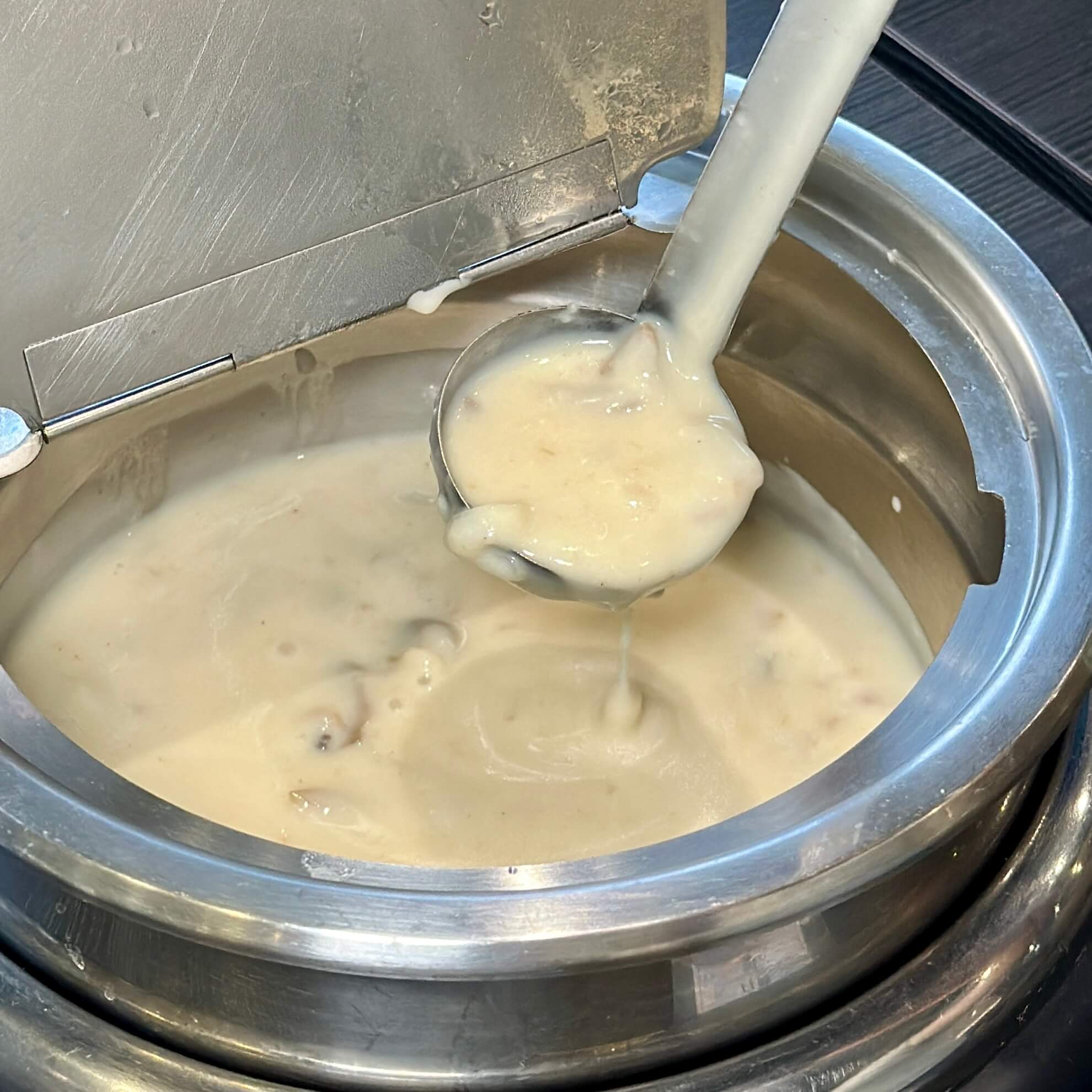 炯炯岩燒牛排