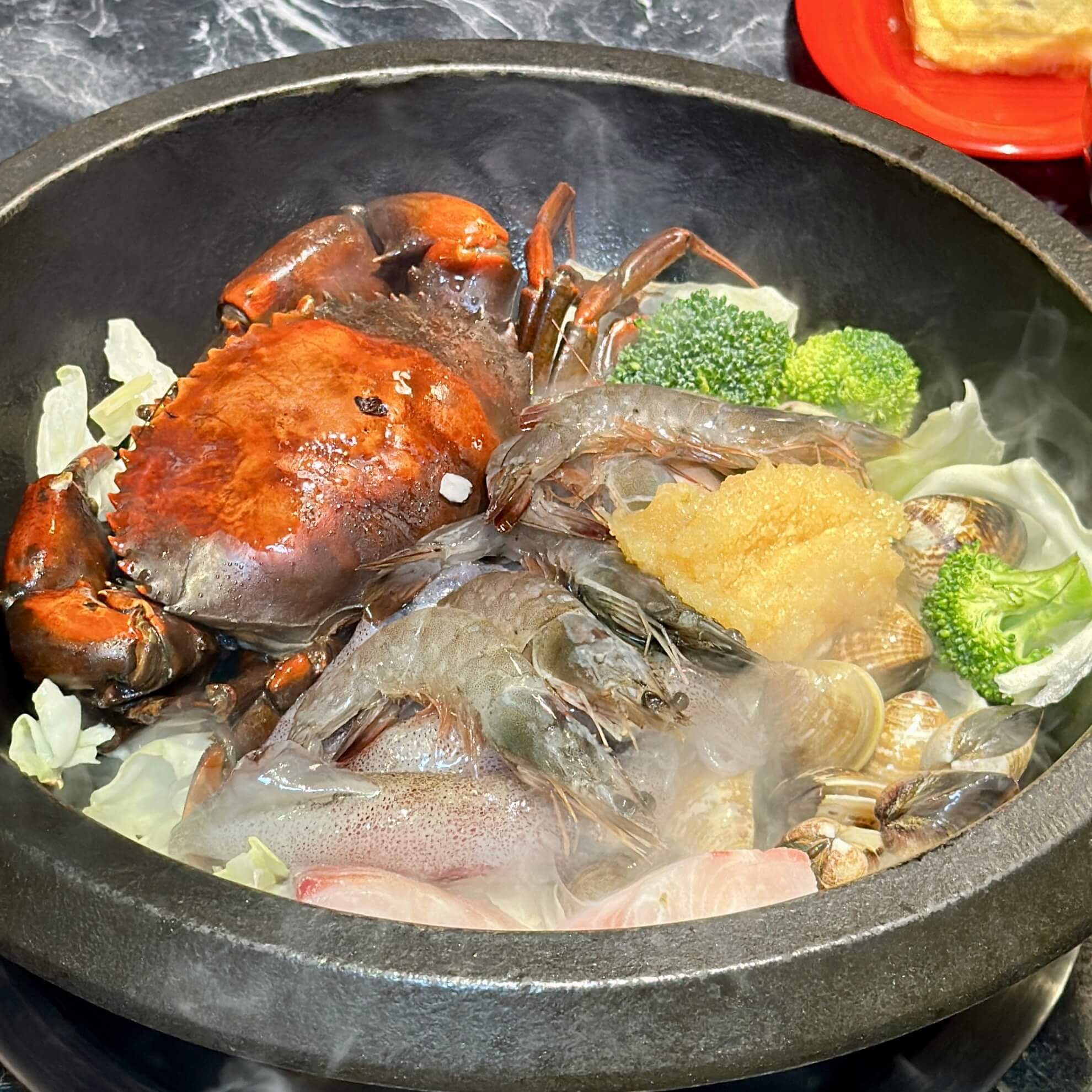 金山大碗石頭火鍋