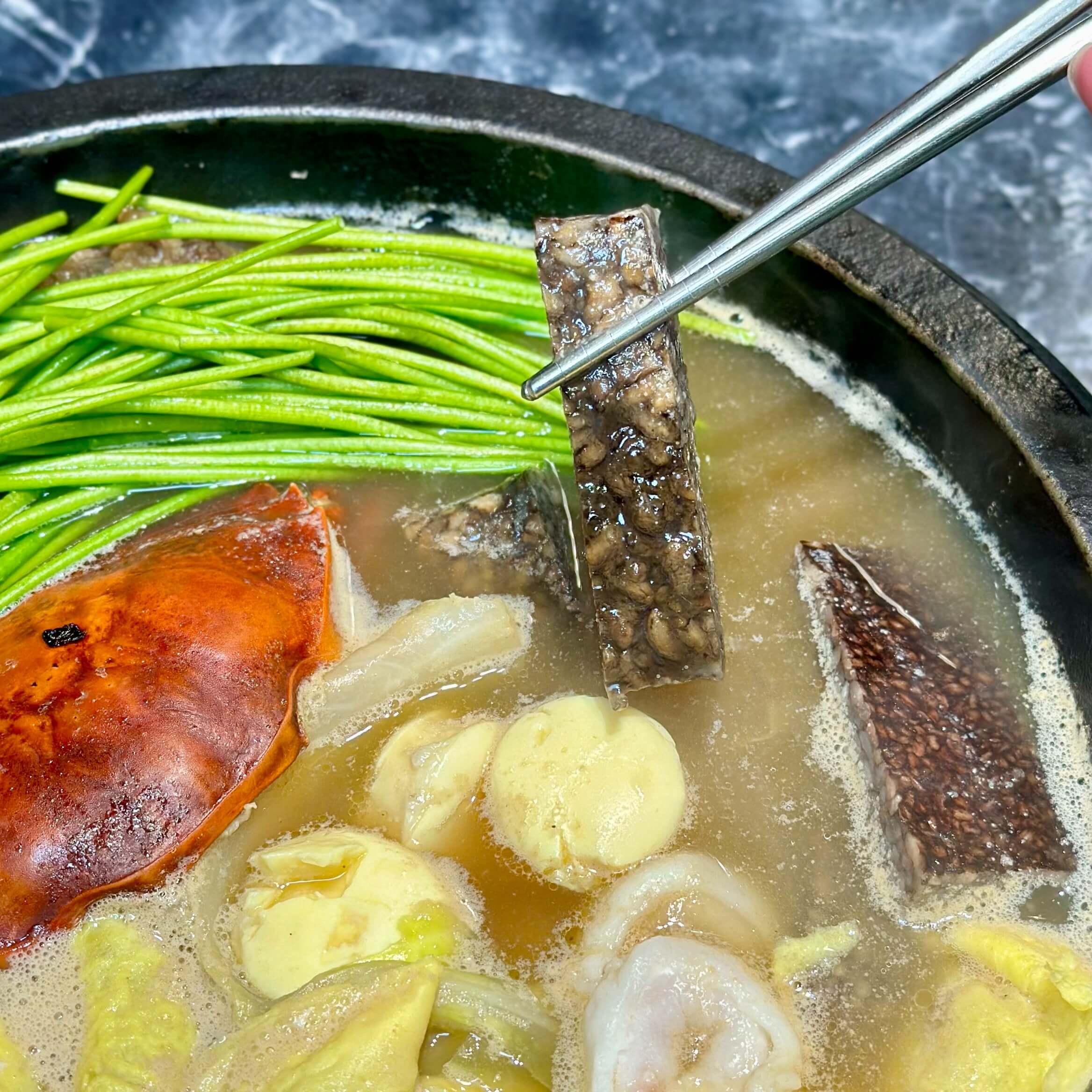 金山大碗石頭火鍋