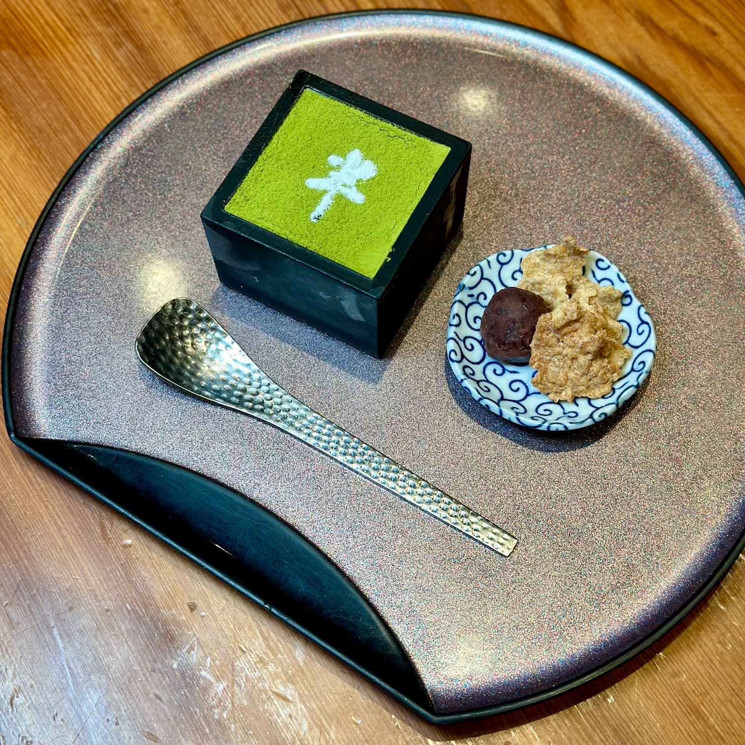 日本橋海鮮丼辻半