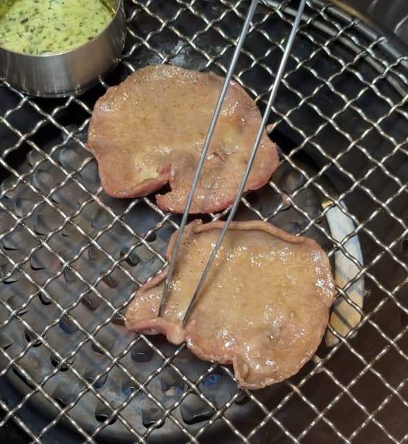 焼肉的名門赤虎
