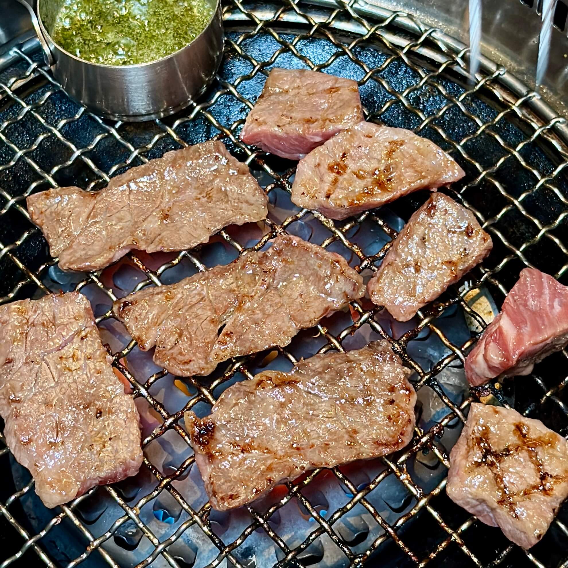 焼肉的名門赤虎