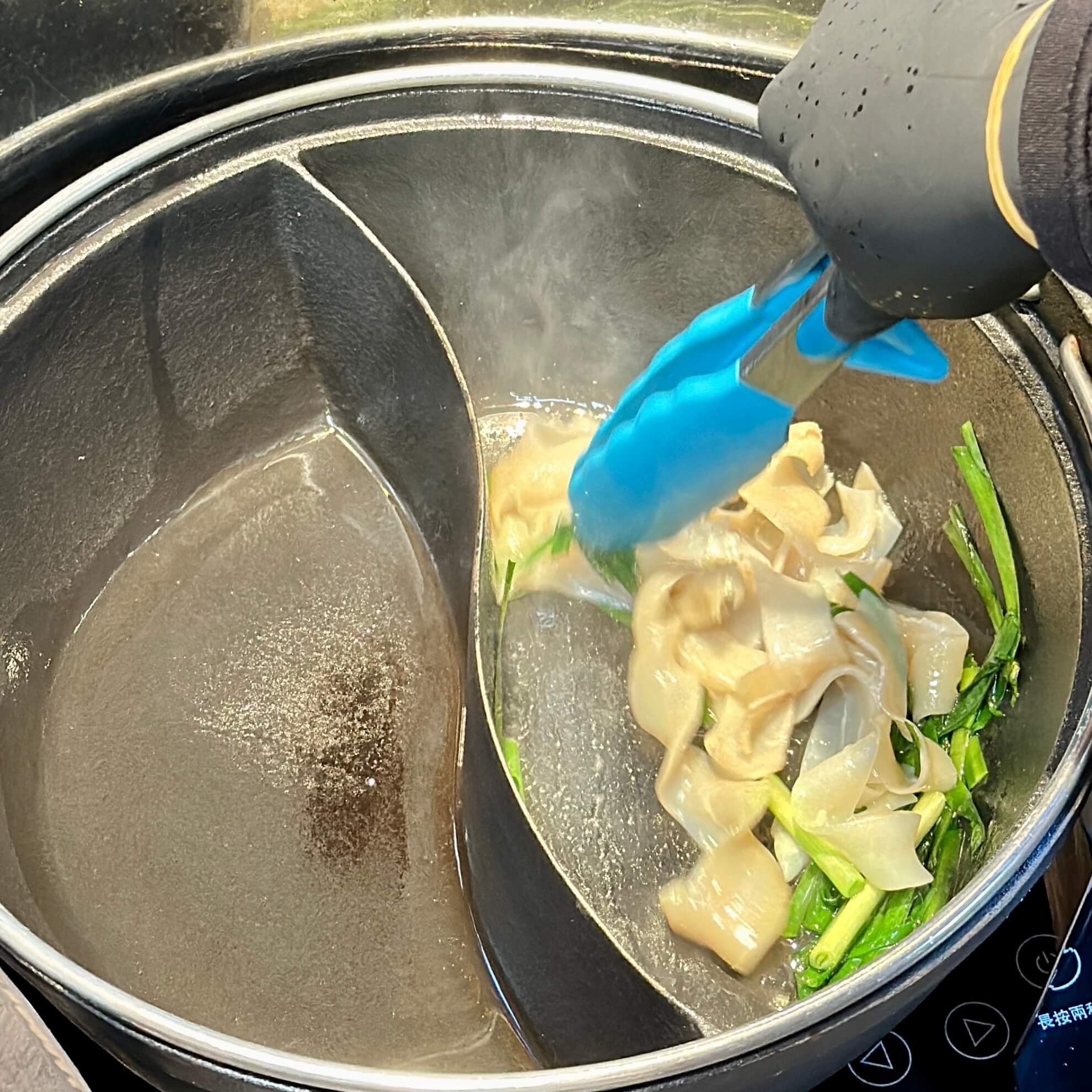 螺螄福-鴛鴦石頭火鍋