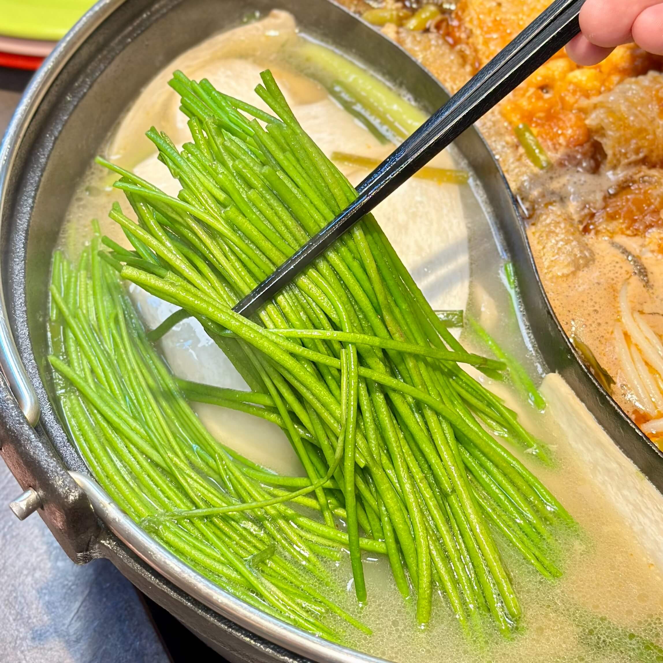 螺螄福-鴛鴦石頭火鍋