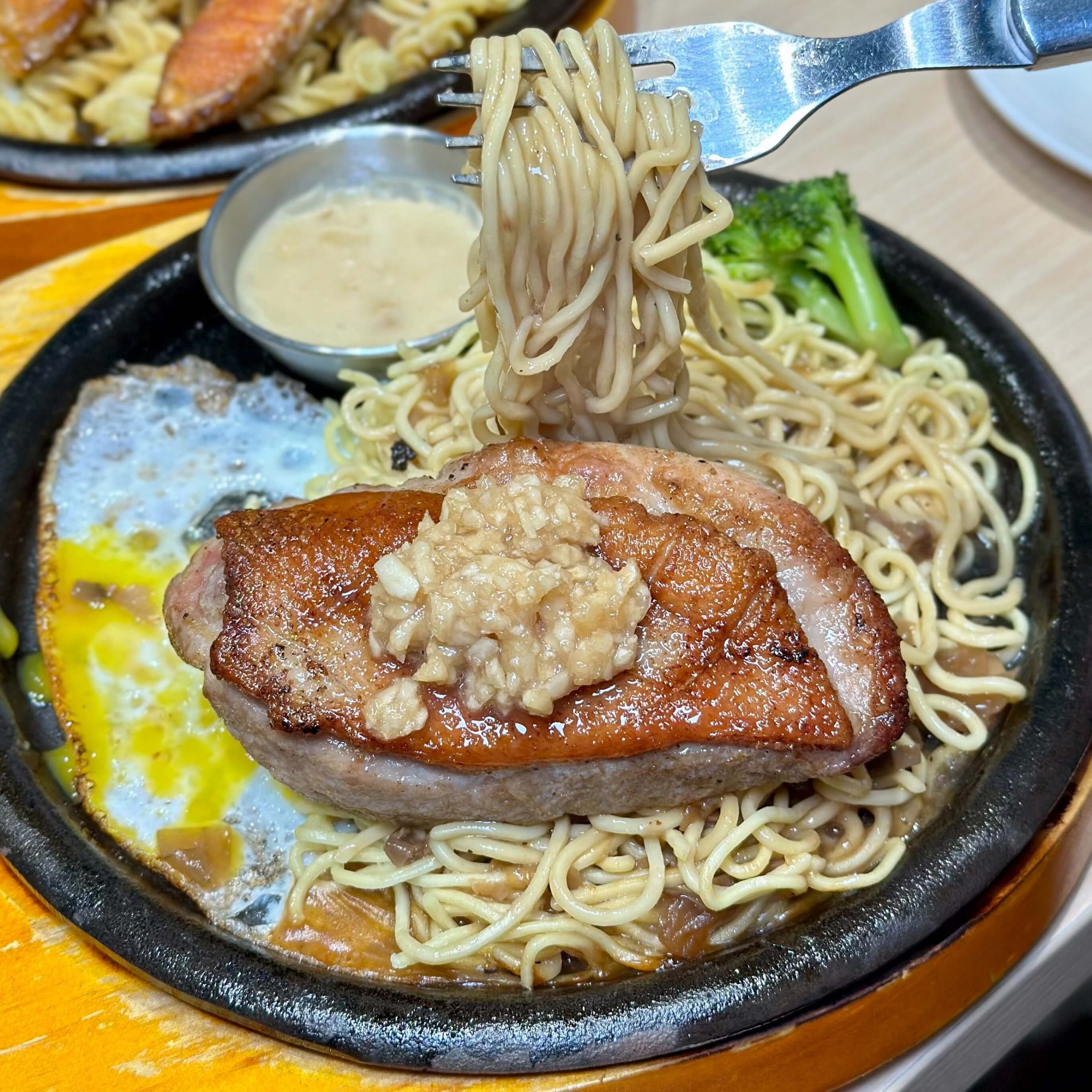 牛範生台式蒜香牛排