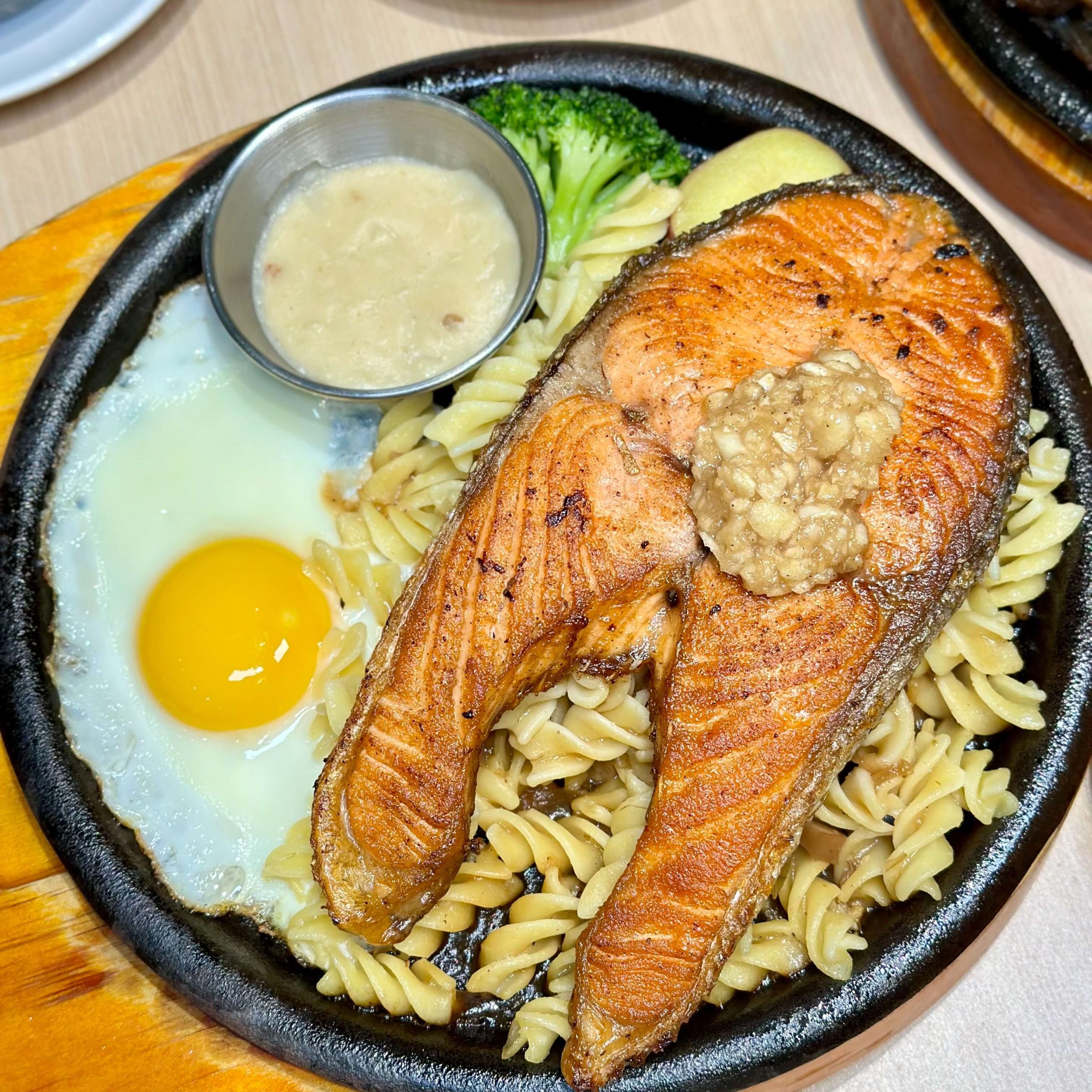 牛範生台式蒜香牛排